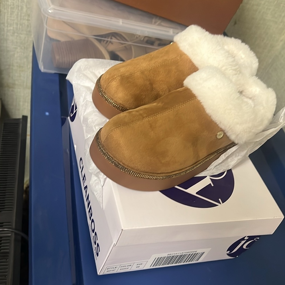 NIB - JOY CLEAN BOSS COMFORT SLIPPERS -SIZE 8 -SADDLE - Picture 5 of 11